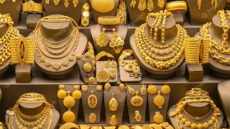 সোনার দাম কমলো ভরিতে ১৭৫০ টাকা